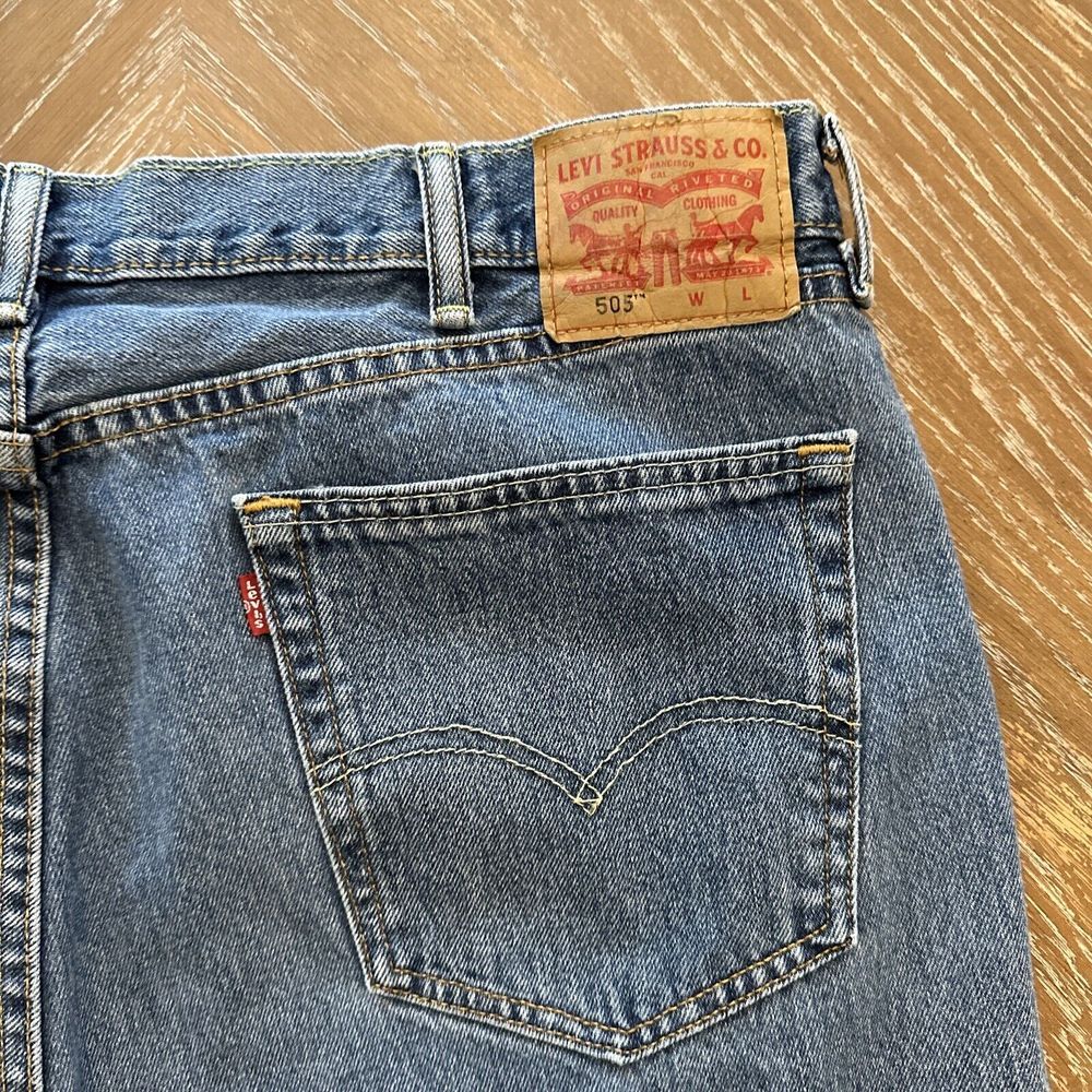 Levi's 505 40x36 BLUE Straight Leg Men's Jeans Medium Wash EXCELLENT & fast ship